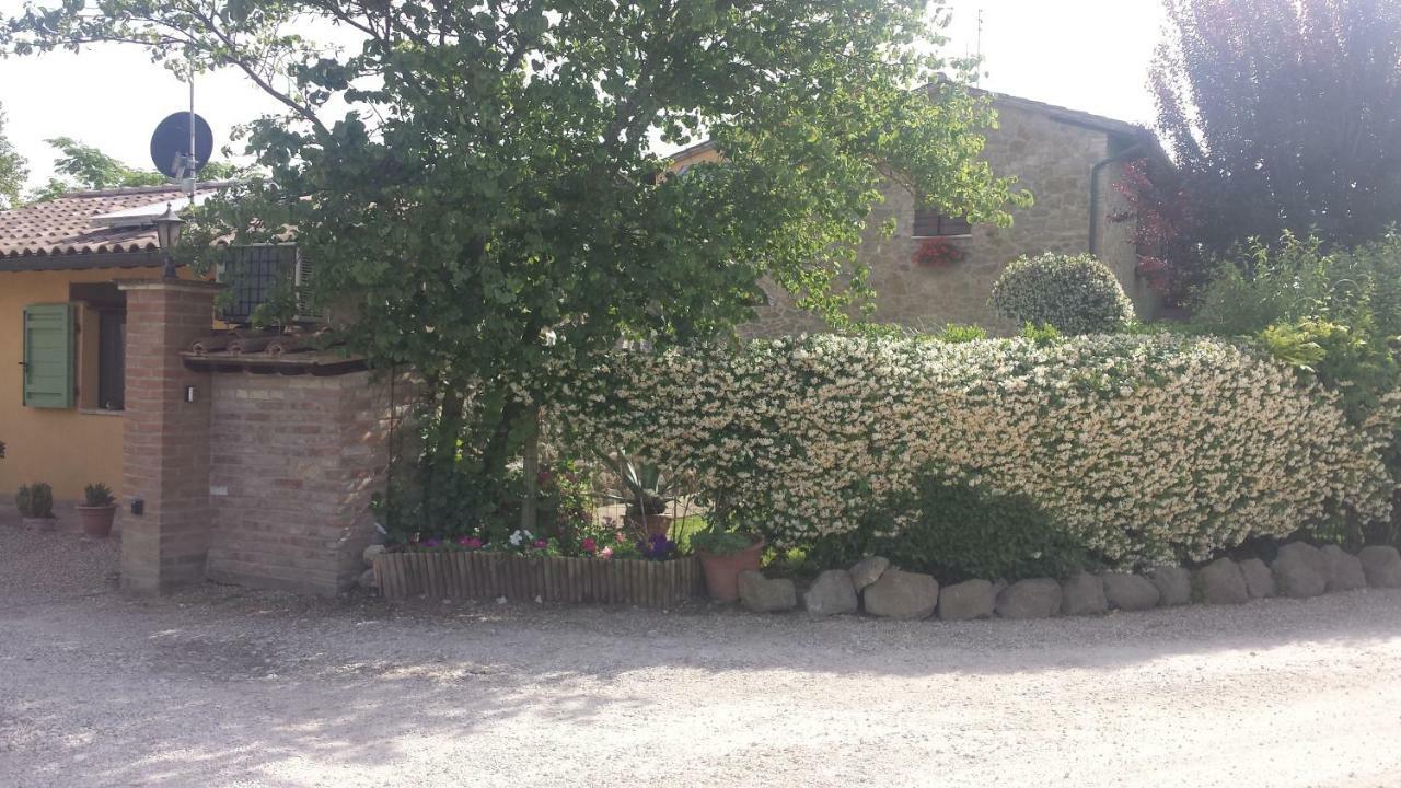 Casa La Quiete Villa Torgiano Eksteriør billede